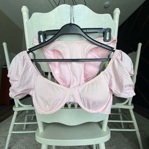 Pink textured puff sleeve target bikini